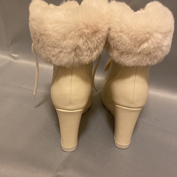 Black wedge boots with fur never worn - Picture 7 of 9